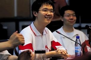 Thủ khoa đại học, Tiến sĩ danh giá kiếm hơn 40 tỷ đồng/năm TỰ VẪN vì bị đuổi việc