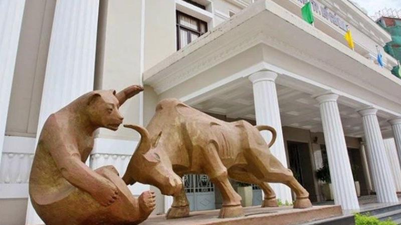 Tháng 3/2022, VN-Index tăng 0,14% và DPM có mặt trong nhóm doanh nghiệp có vốn hoá hơn 1 tỷ USD
