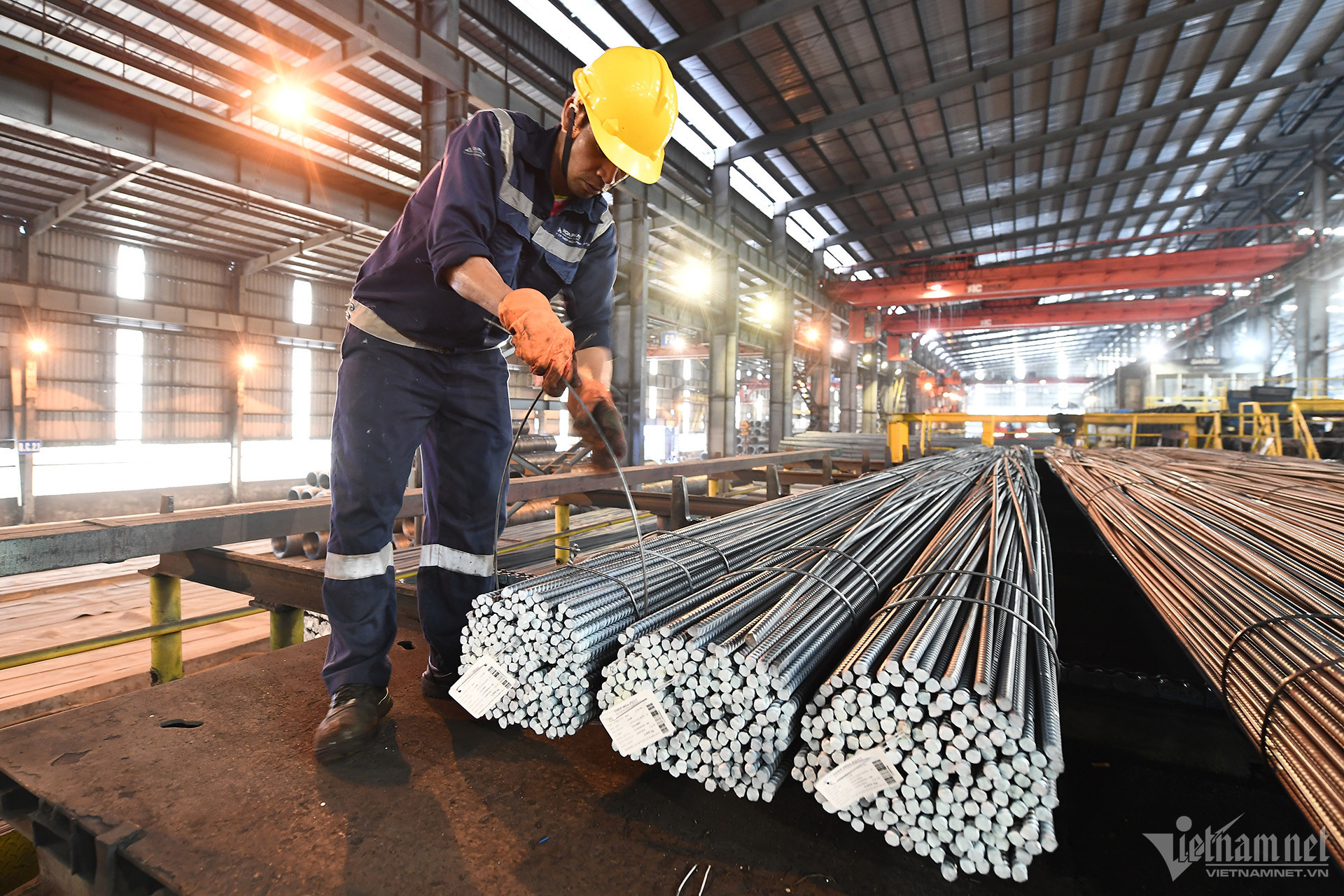 Có loại giảm 810 nghìn đồng/tấn, giá thép rẻ nhất 3 năm qua