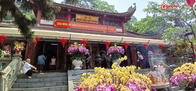 Lên núi Thạch Bàn tận mắt xem nơi tiên đánh cờ
