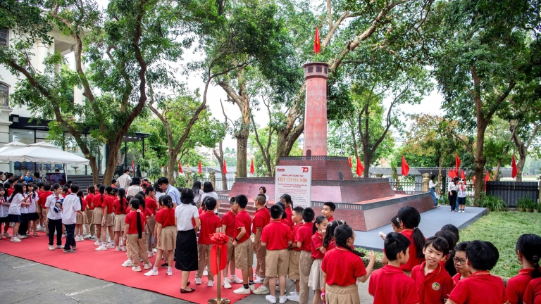 Triển lãm tương tác Cột cờ Hà Nội kỷ niệm 70 năm Ngày Giải phóng Thủ đô